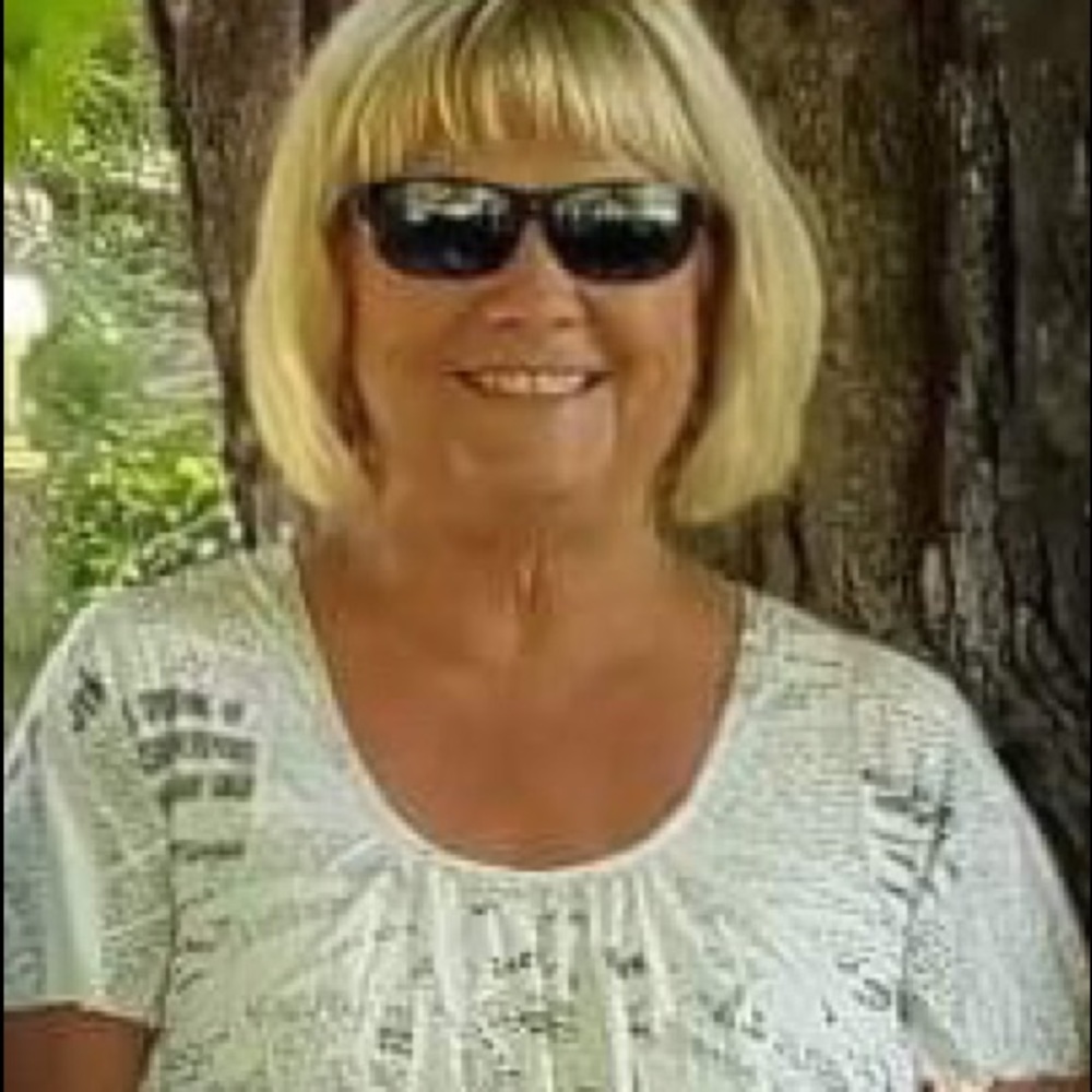 Meet your Posher, Ellen